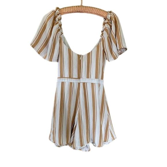 Megan Tie-Front Striped Fully Lined Romper Boho Chic Summer Outfit Size Medium - Picture 4 of 9